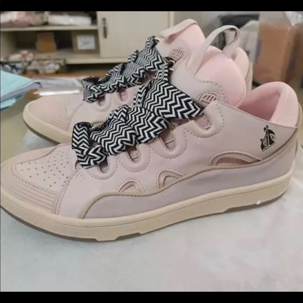 L A N V I N sneakers